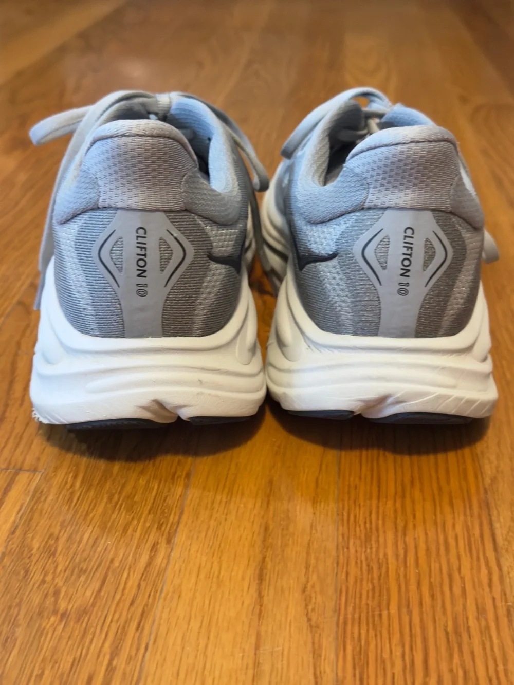 Hoka Men's Athletic Shoes - Light Gray and White Hoka One Bondi 8 Guc
